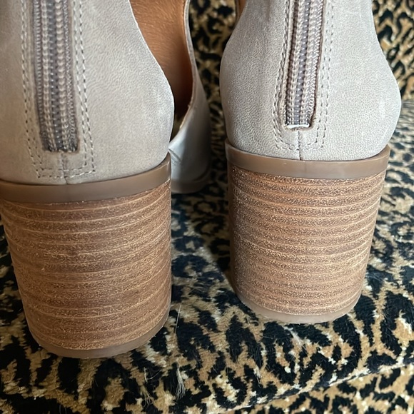 Lucky Brand tan open toe bootie size 9 - Picture 5 of 8